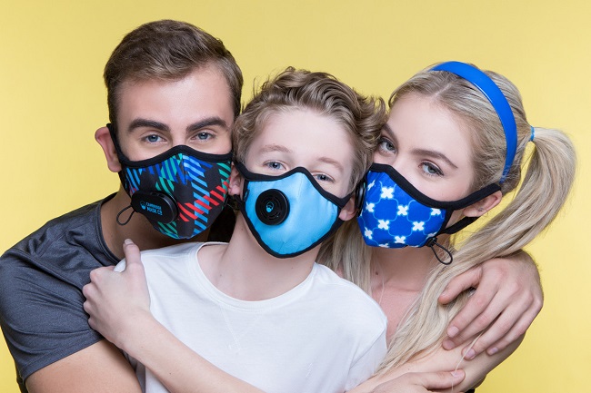 Mua khẩu trang chống khí độc cho bé tại những địa chỉ cam kết bán hàng chính hãng.