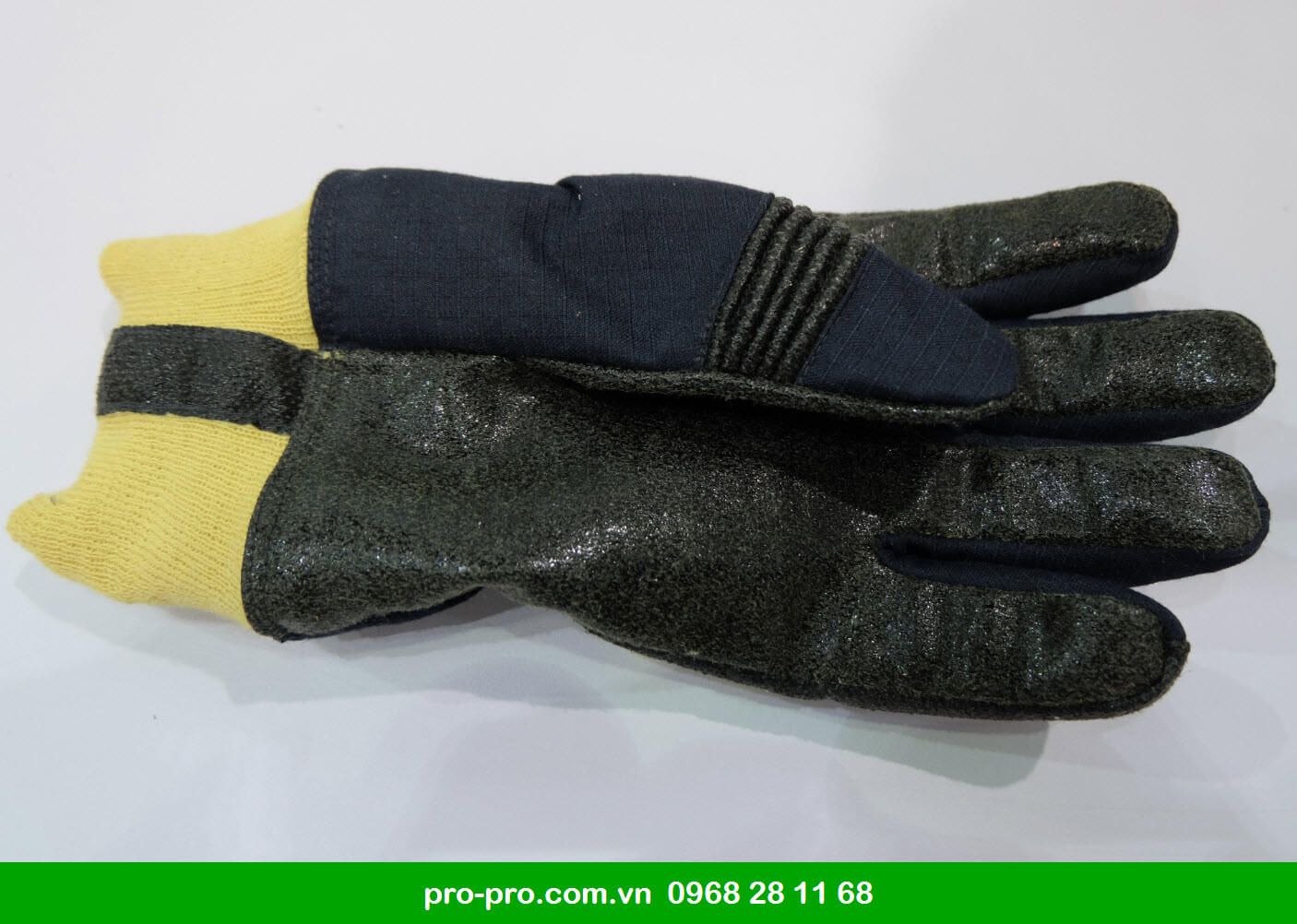 Găng tay chịu nhiệt độ cao 7923